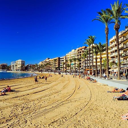 Holiday Suite Fragata Torrevieja Eksteriør billede