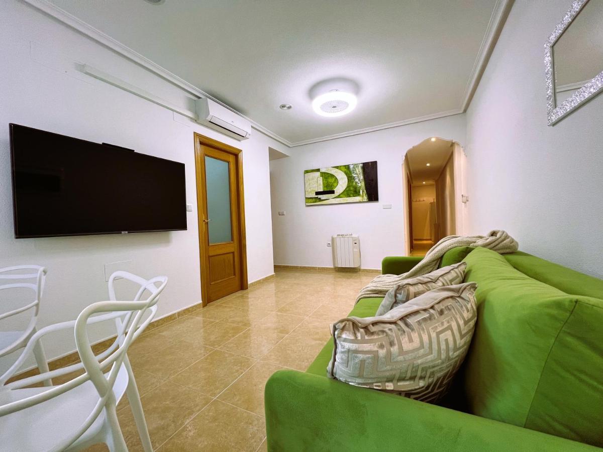 Holiday Suite Fragata Torrevieja Eksteriør billede