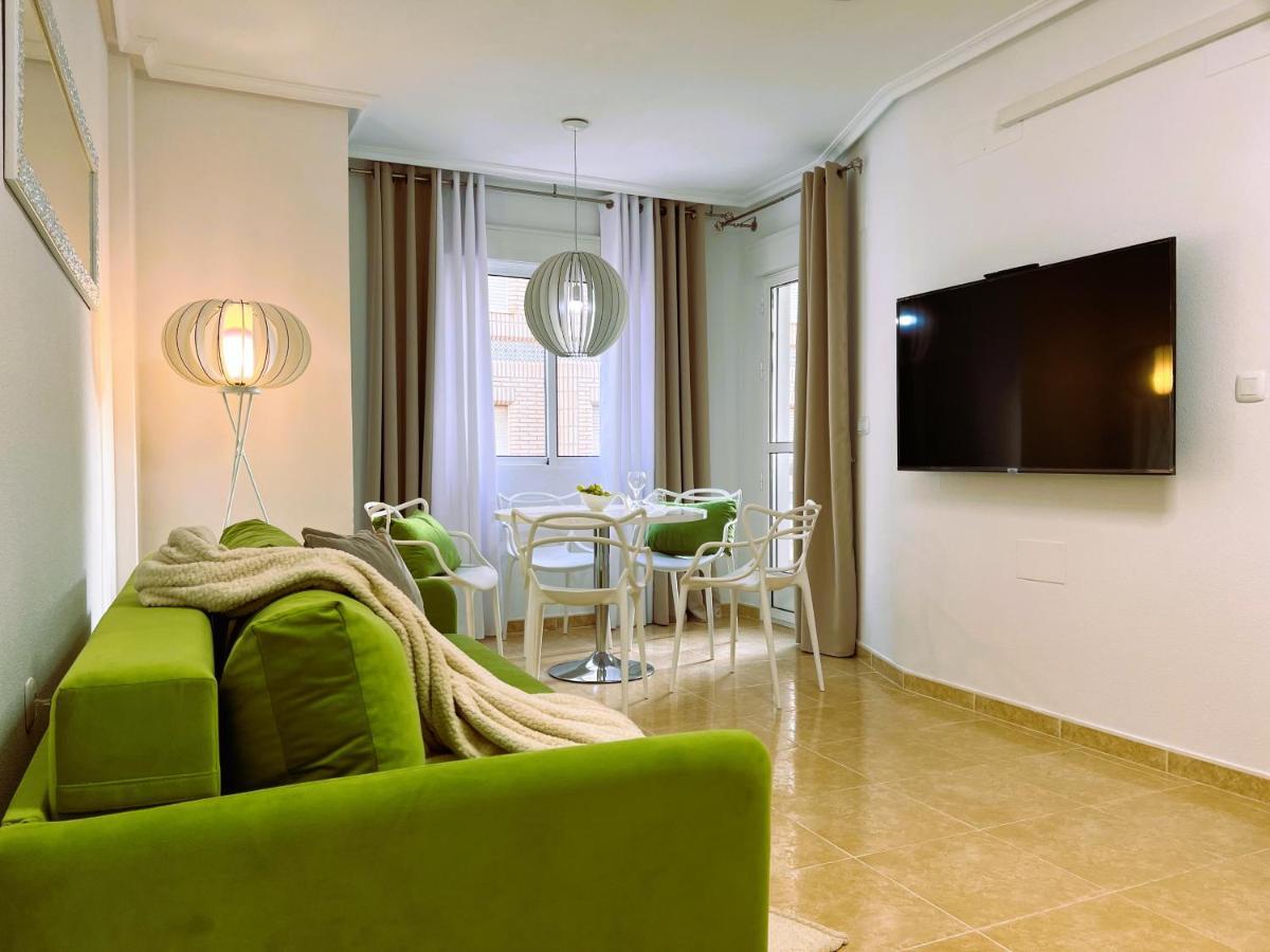 Holiday Suite Fragata Torrevieja Eksteriør billede