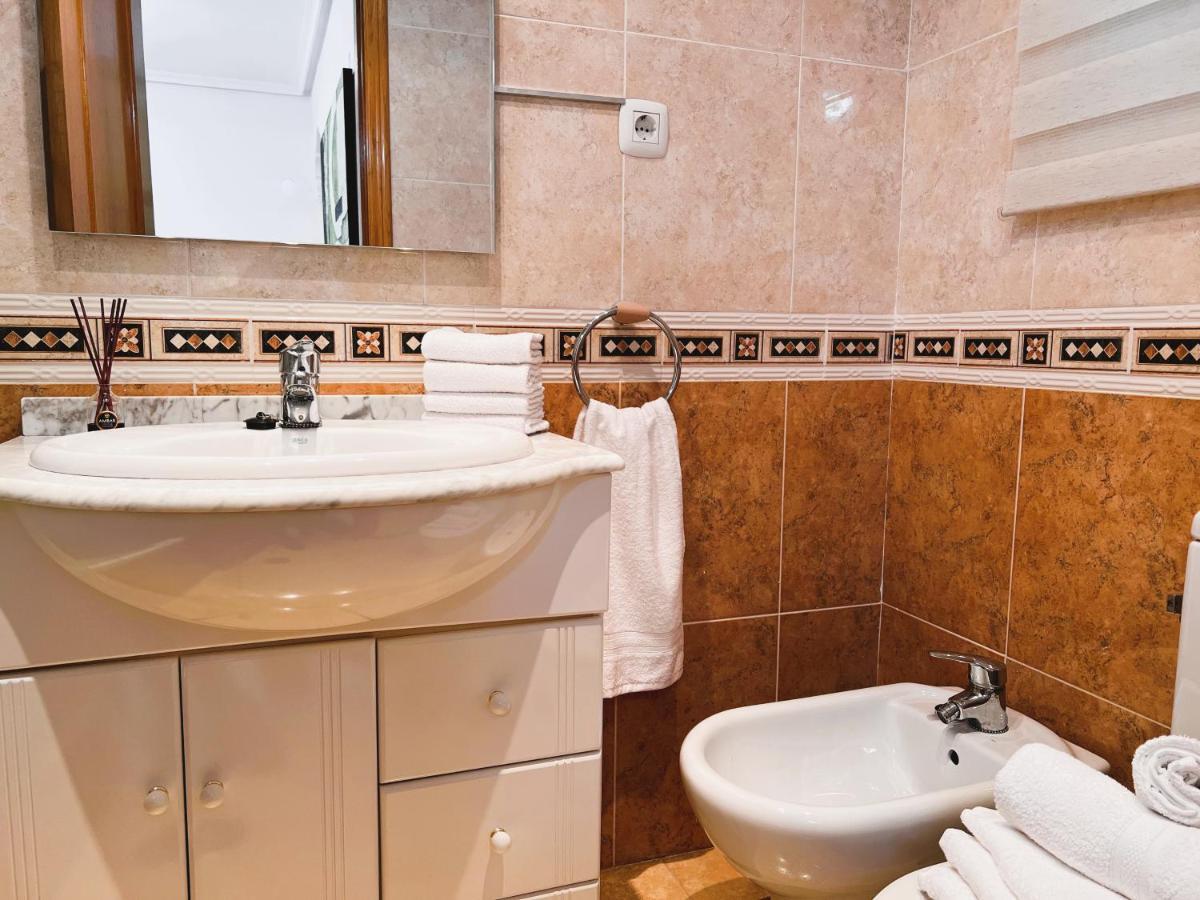 Holiday Suite Fragata Torrevieja Eksteriør billede