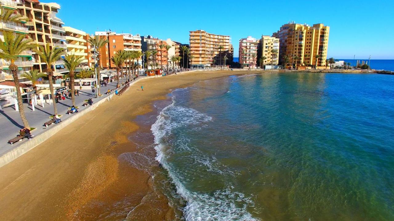 Holiday Suite Fragata Torrevieja Eksteriør billede
